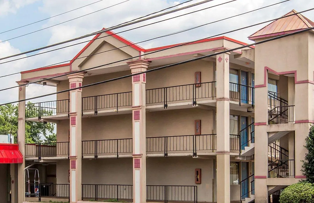 Econo Lodge Atlanta College Park-1