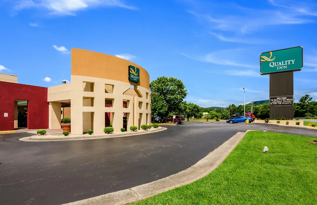 Quality Inn Roanoke Airport-1