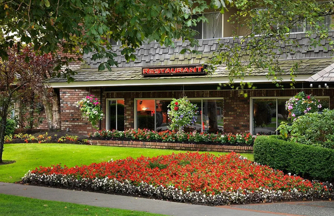 Royal Scot Hotel & Suites, Trademark Collection By Wyndham-1