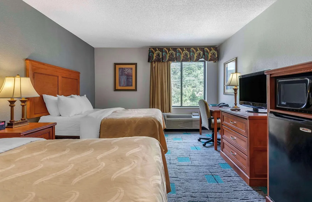Quality Inn & Suites Chattanooga West Near Lookout Mountain-1
