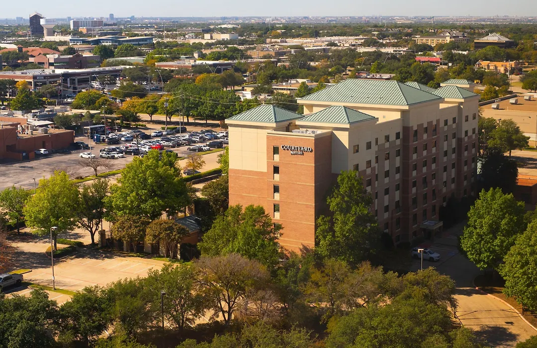 Courtyard Dallas Addison Quorum Drive-1