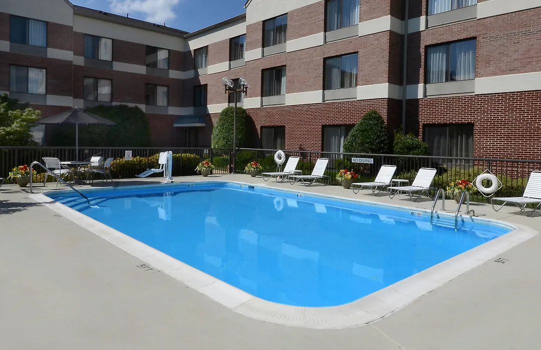Fairfield By Marriott Inn & Suites Charlottesville North-1