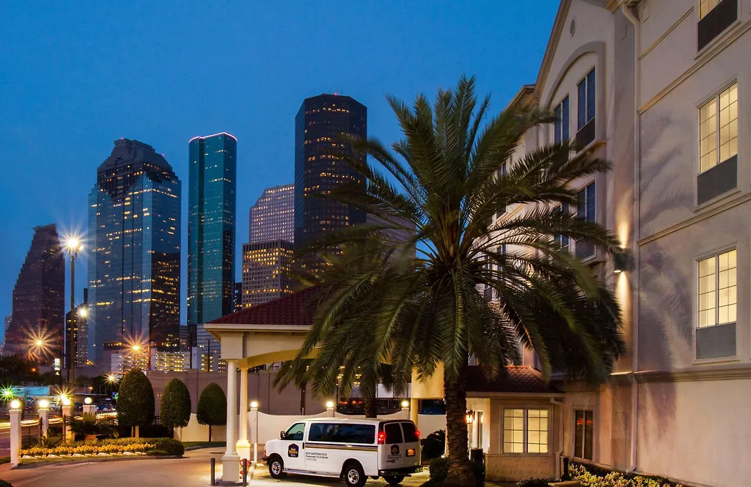 Best Western Plus Downtown Inn & Suites-1
