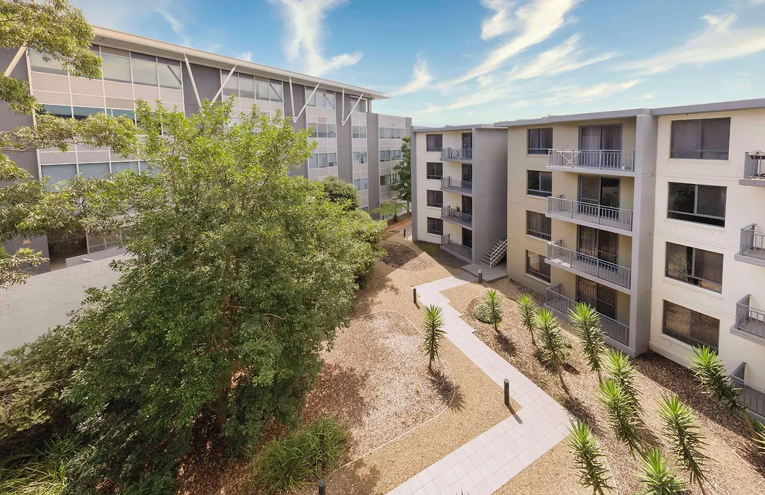 Oaks Sydney North Ryde Suites-1
