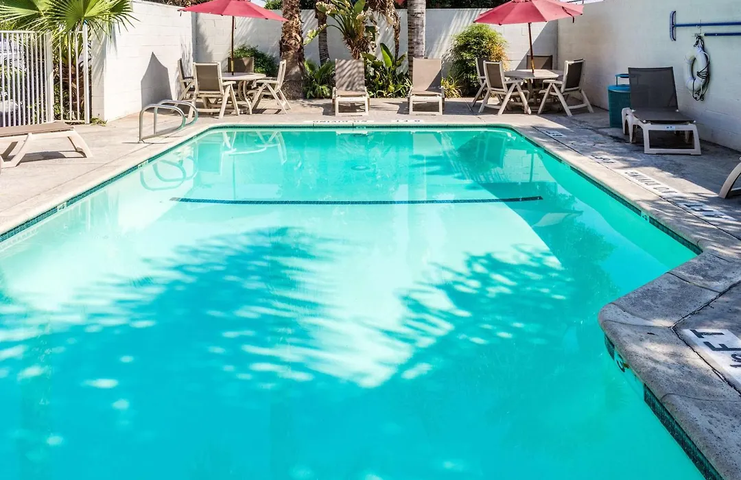 Motel 6-Bakersfield, Ca - East-1