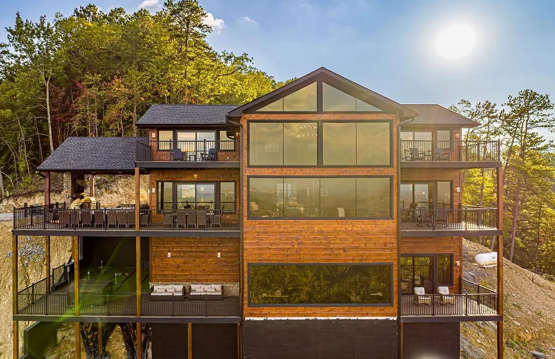 Skyfall Lodge By American Patriot Getaways-1