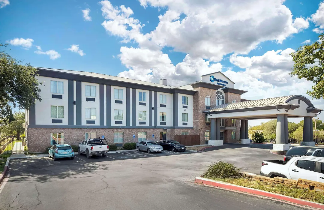 Best Western Medical Center North Inn & Suites Near Six Flags-1