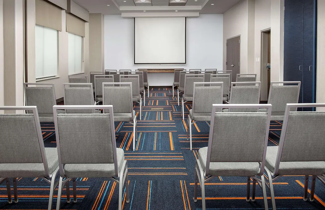 Hampton Inn Baltimore-Downtown-Convention Center-1