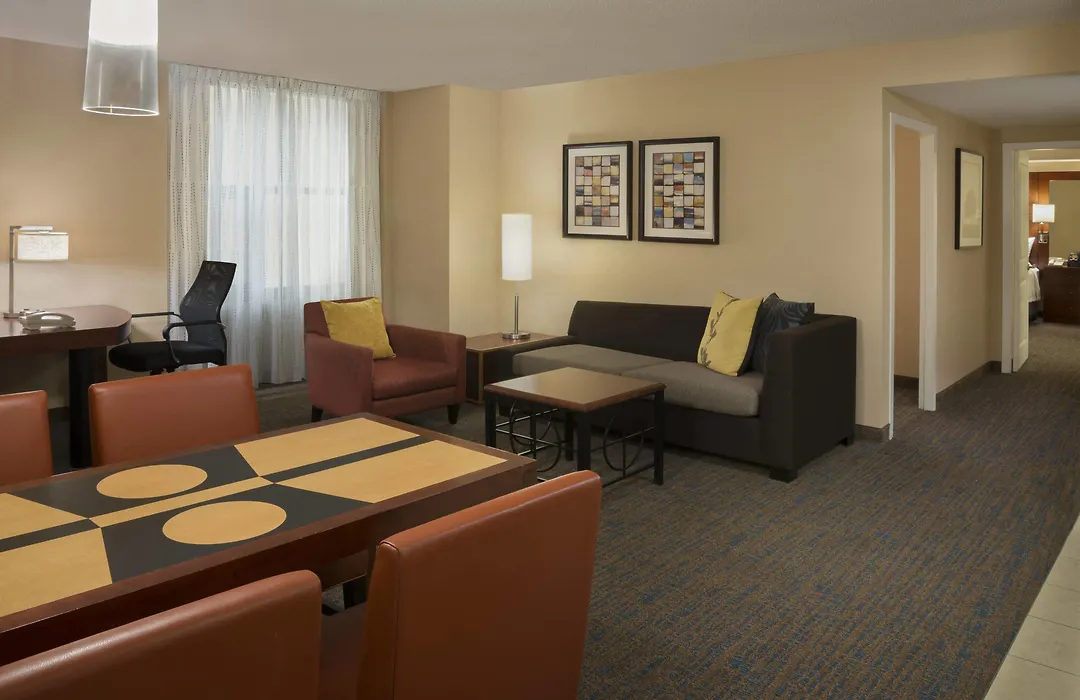 Residence Inn By Marriott Toronto Downtown / Entertainment District-1