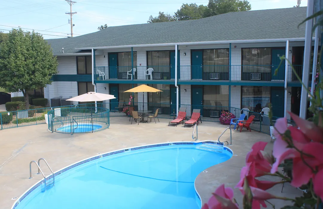 Ozark Valley Lodge-1