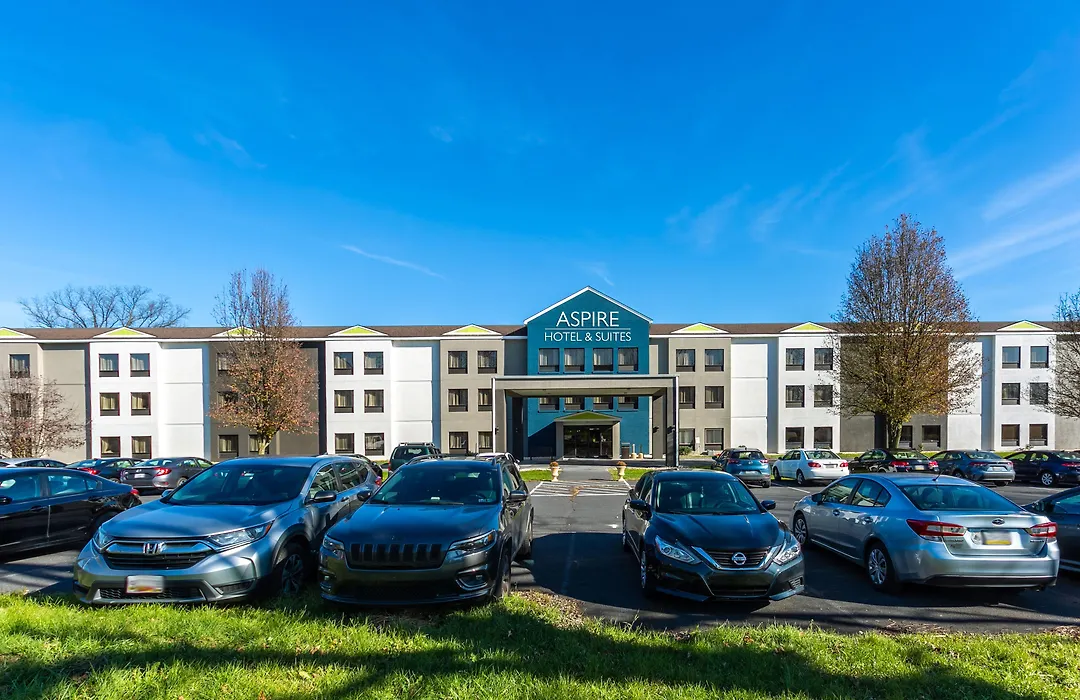 Aspire Hotel And Suites-1