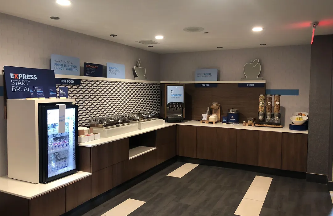 Holiday Inn Express & Suites Oklahoma City Mid - Arpt Area By Ihg-1