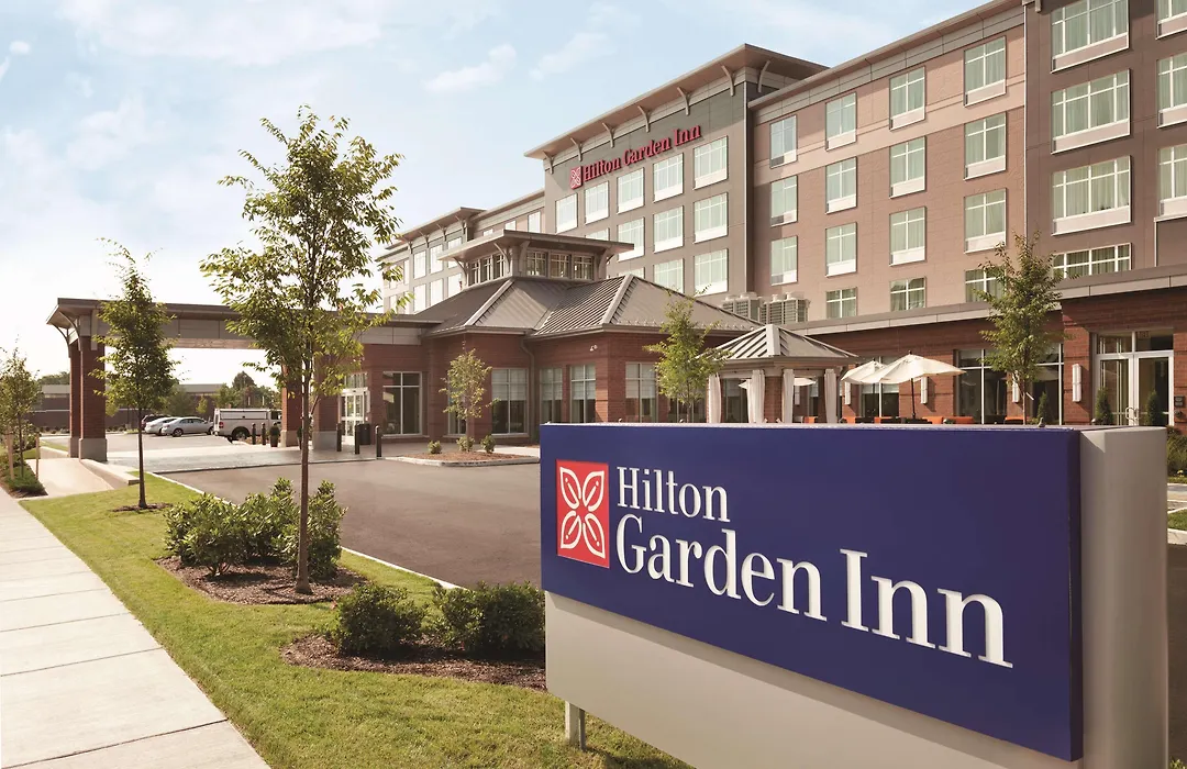 Hilton Garden Inn Boston Logan Airport-1