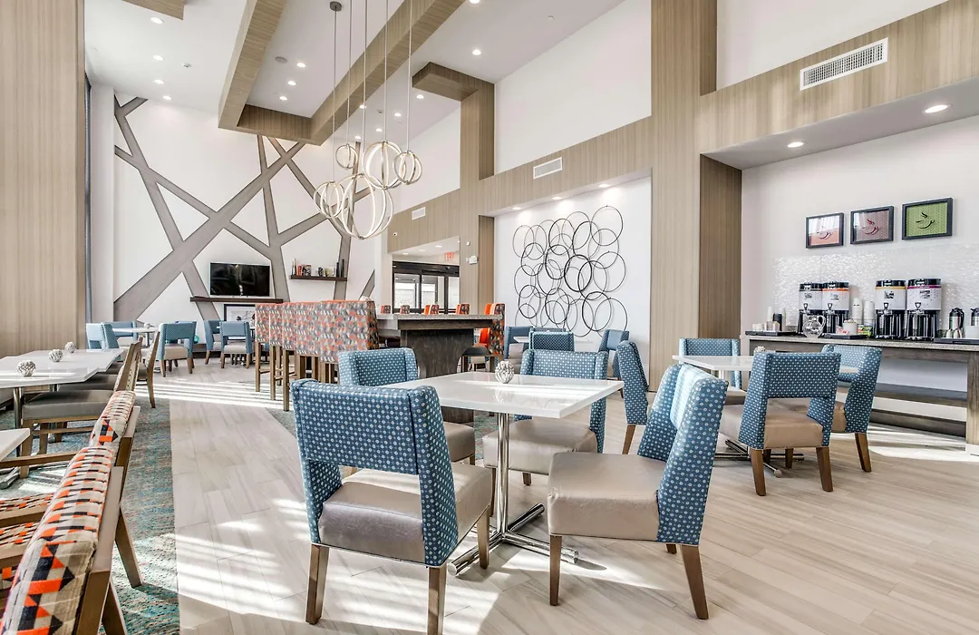 Hampton Inn & Suites Dallas-Central Expy/North Park Area-1