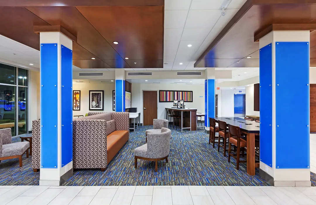 Holiday Inn Express & Suites Tulsa South - Woodland Hills By Ihg-1