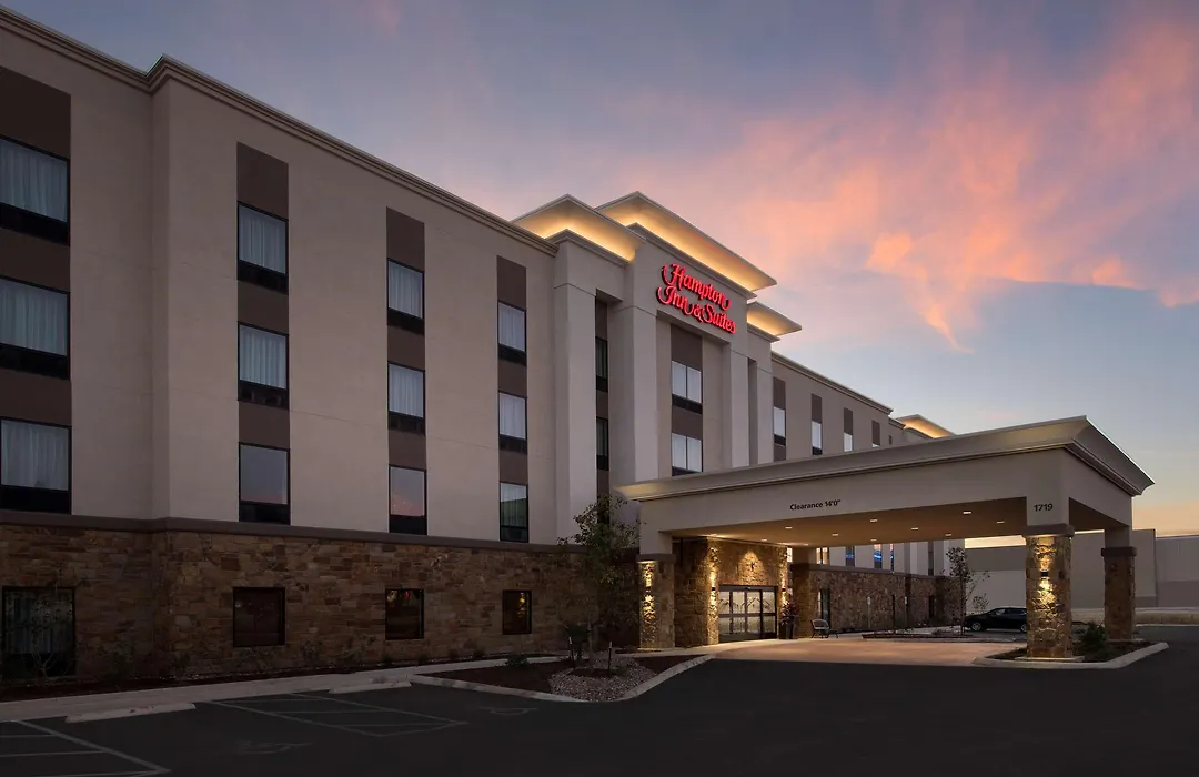 Hampton Inn & Suites San Antonio Lackland Afb Seaworld-1