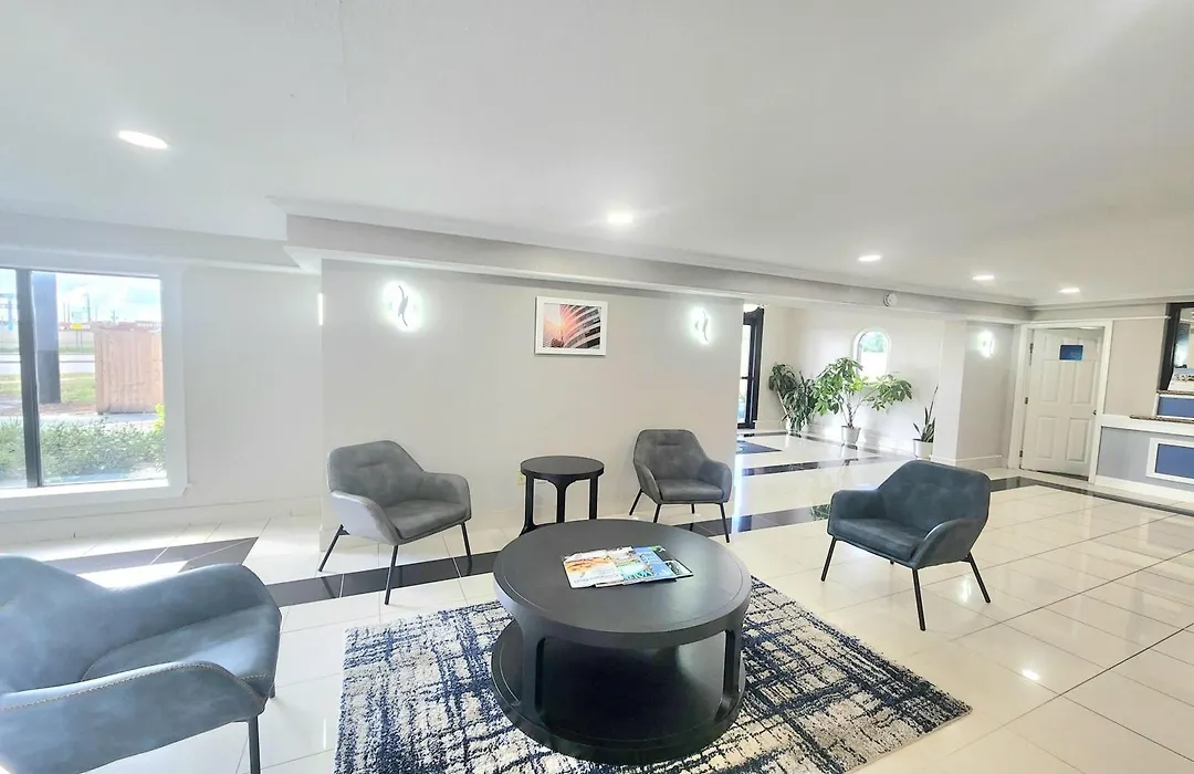 Days Inn By Wyndham Houston-1