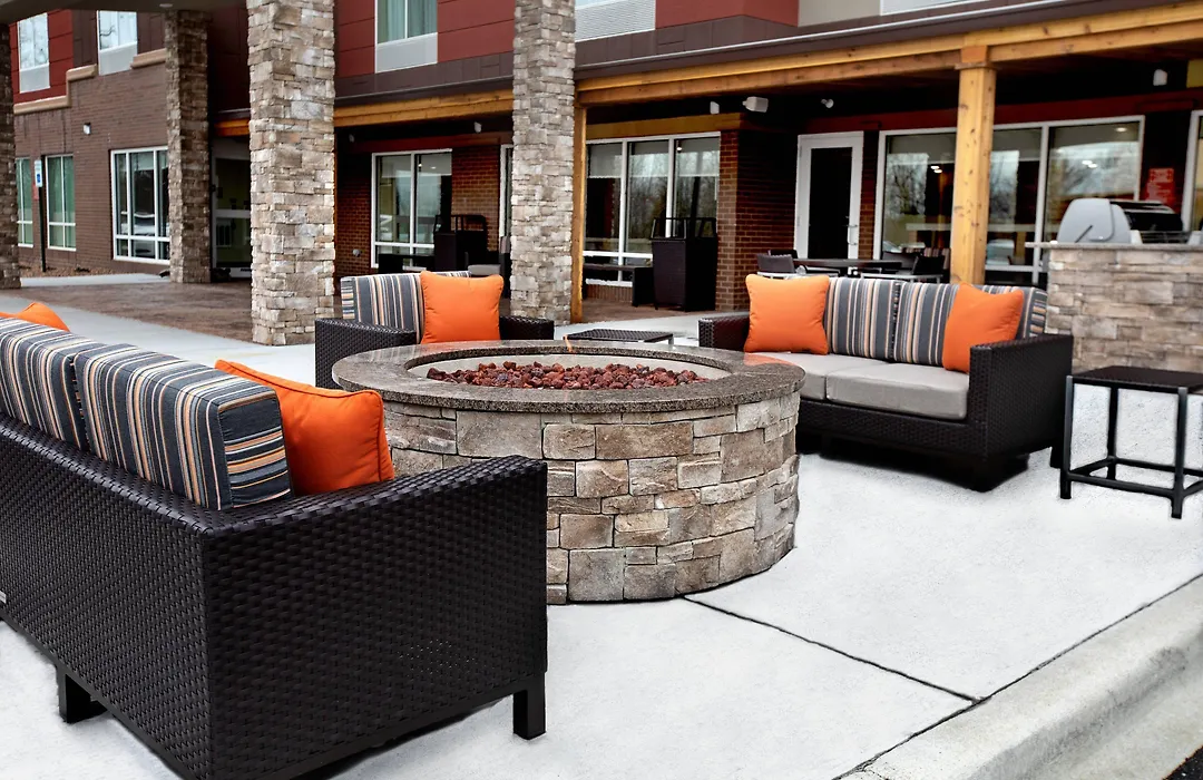 Towneplace Suites By Marriott Louisville Airport-1