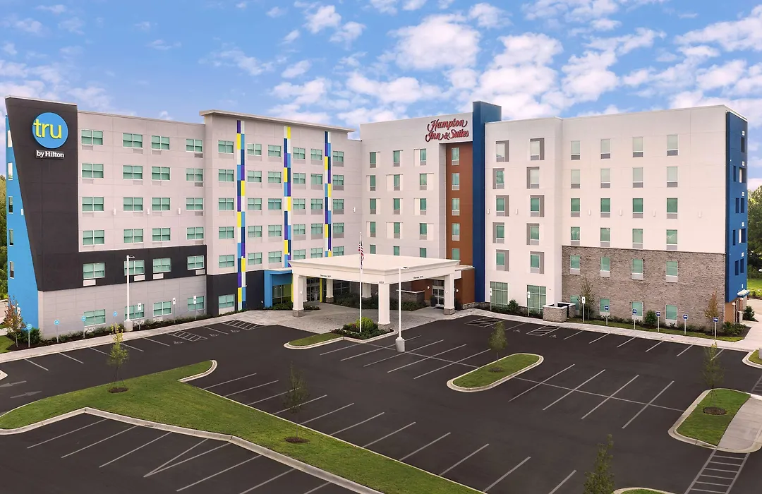 Hampton Inn & Suites Charlotte Airport Lake Pointe-1