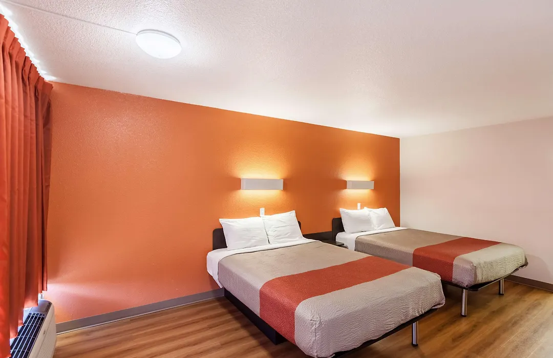 Motel 6 Fort Worth, Tx - Stockyards-1