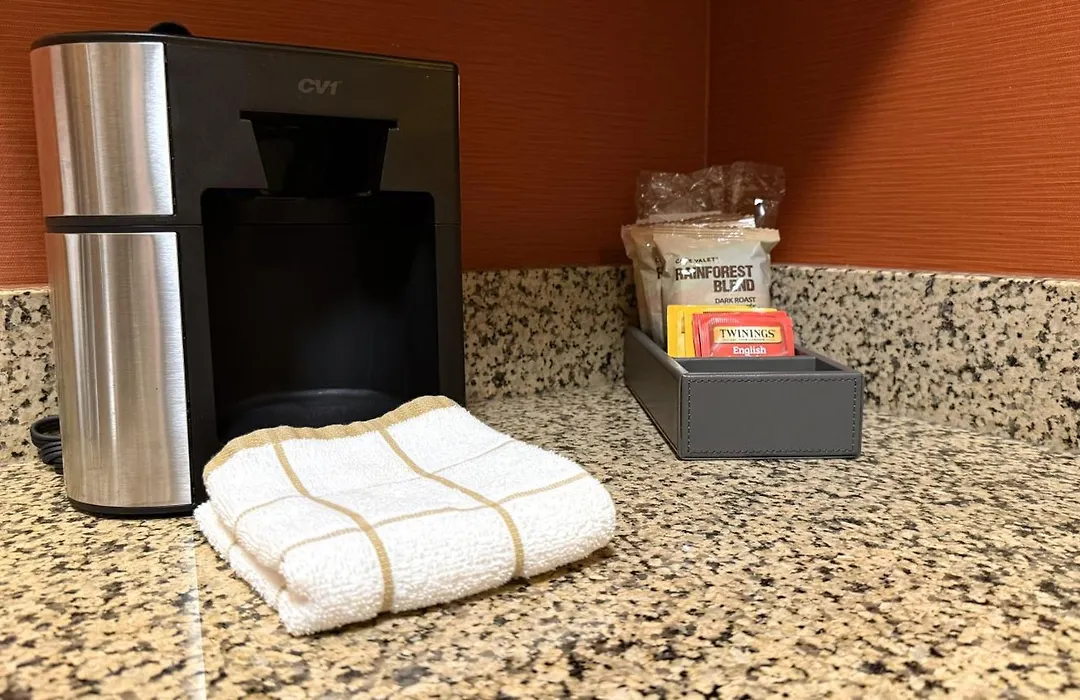Residence Inn Kansas City Airport-1