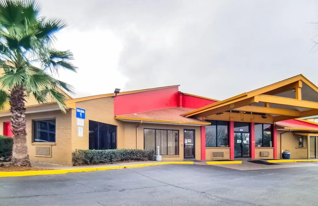 Travelodge By Wyndham Houston Hobby Airport-1
