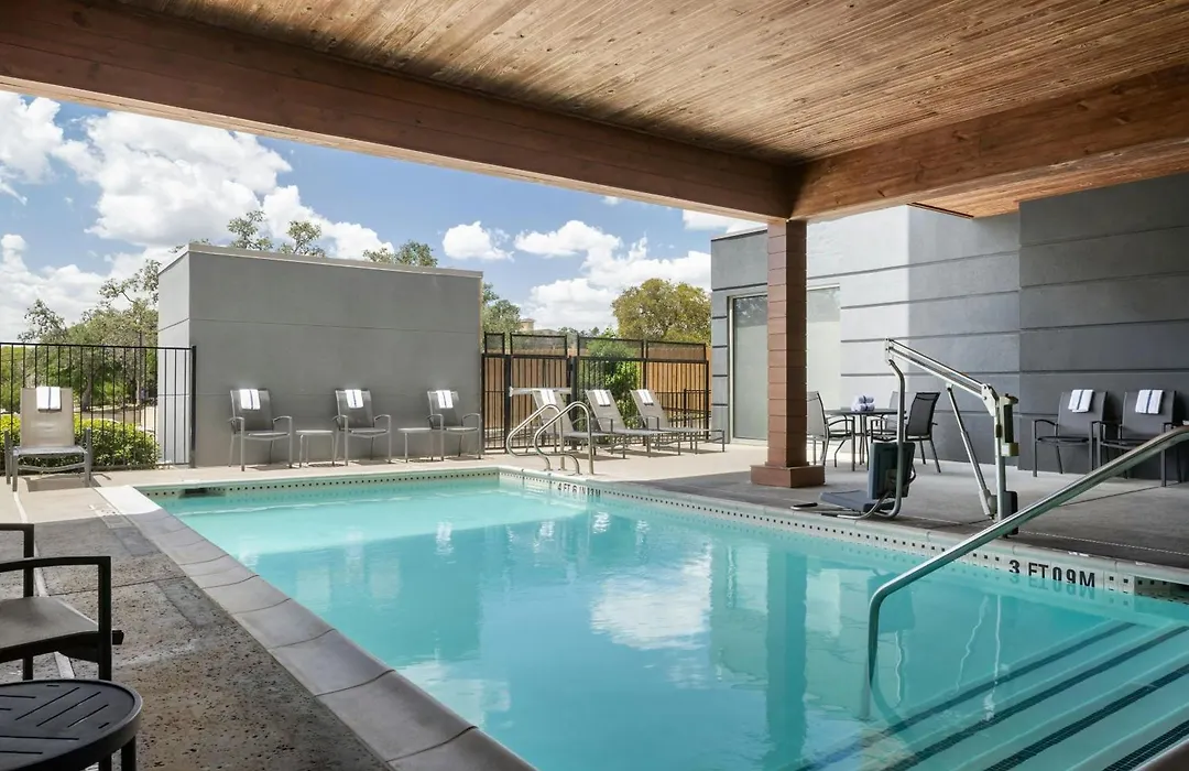 Fairfield By Marriott Inn & Suites San Antonio Medical Center-1