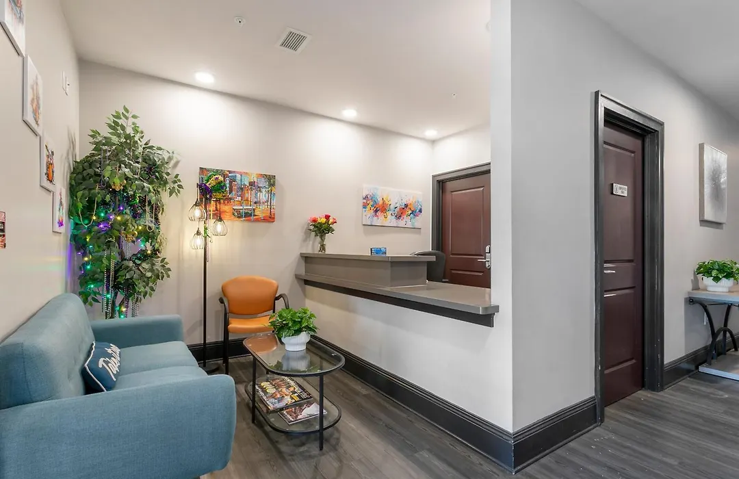 Bywater Suite Hotel-1