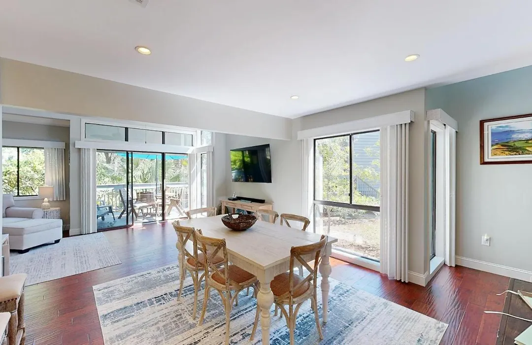 246 Turnberry Village-1