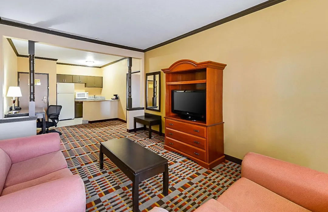 Quality Inn & Suites Lubbock South-1