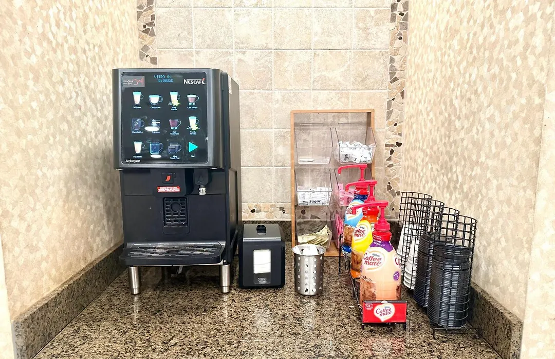 Best Western Plus Indianapolis-1