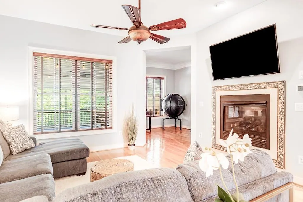 Sawgrass At White Oak Creek - 21101 Laguna Dr-1