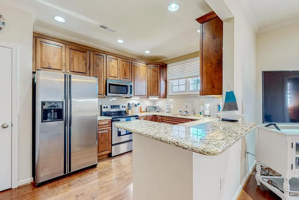 The Tides Sandy Bottom Cir Unit 107-1
