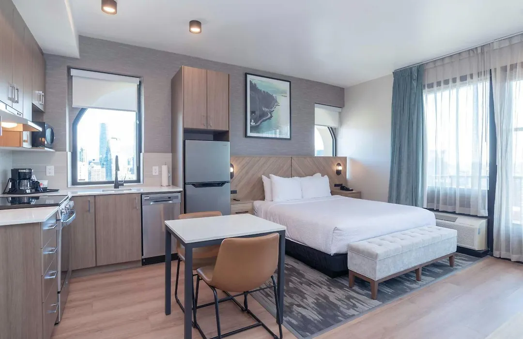 Sandman Suites Vancouver On Davie-1