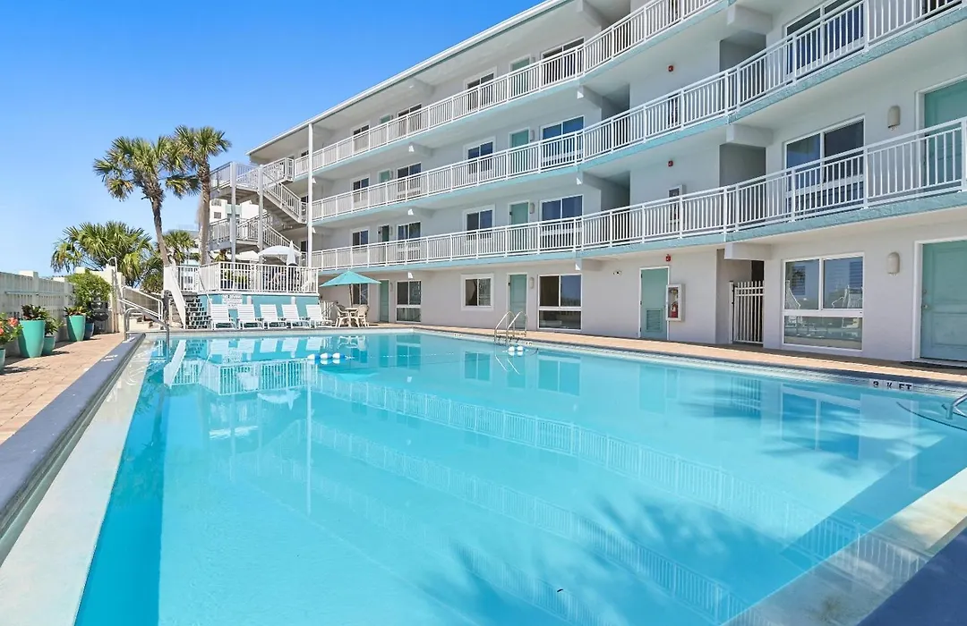 Aqua Villa 302-1