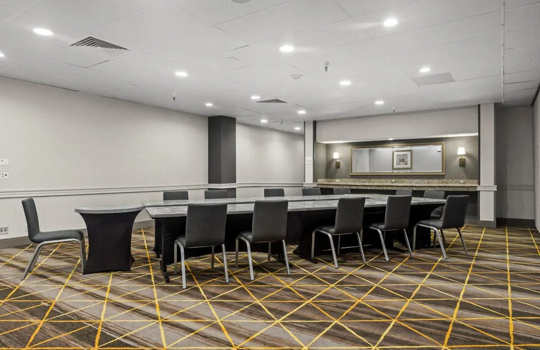 Holiday Inn San Francisco - Golden Gateway Newly Renovated With No Resort Fee-1
