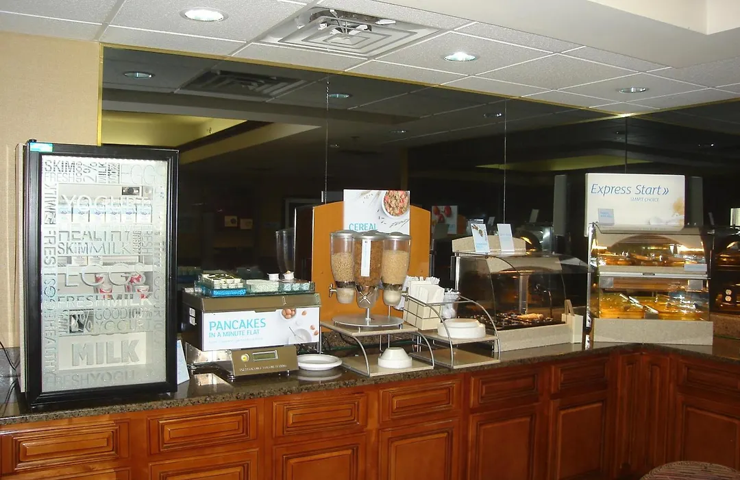 Holiday Inn Express Louisville Northeast By Ihg-1