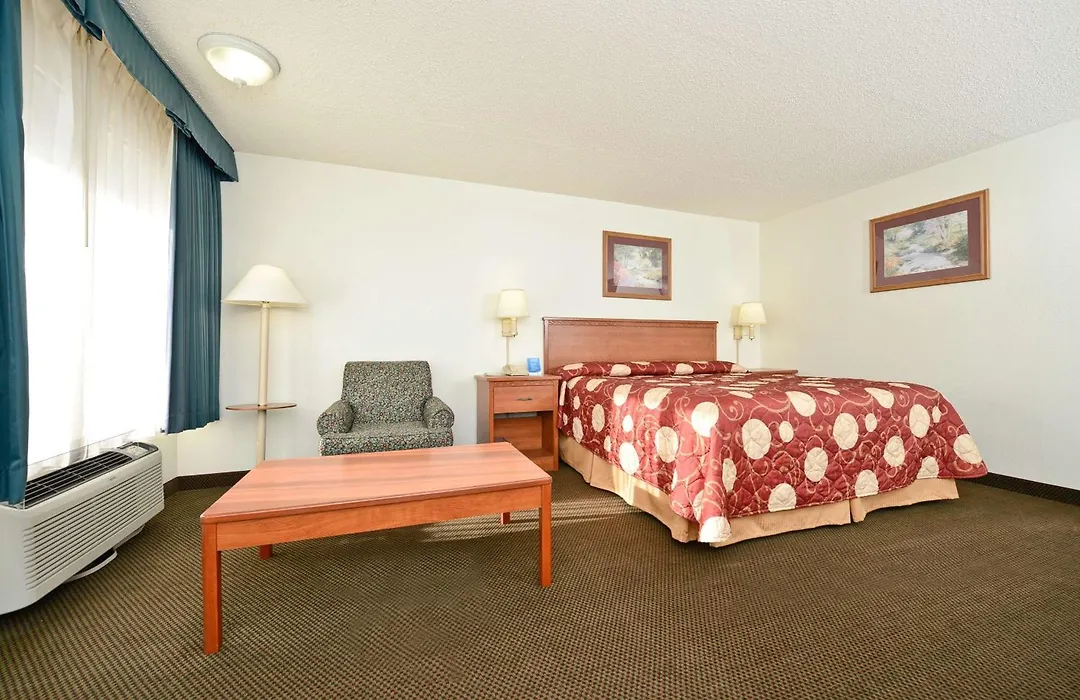 Econo Lodge Oklahoma City Northeast-1