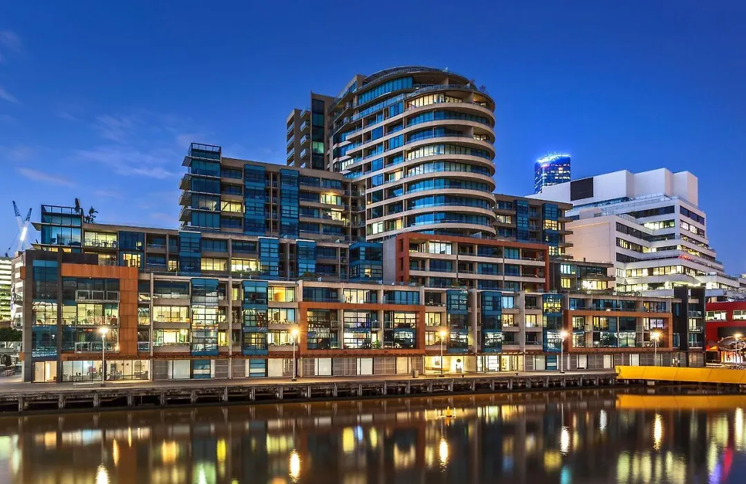 Waterfront Melbourne Apartments-1