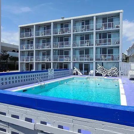 Oceanfront Twilight Surf Hotel-3