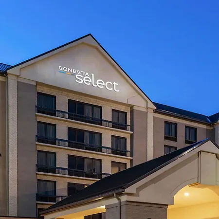 Wyndham Garden Kansas City Airport-3