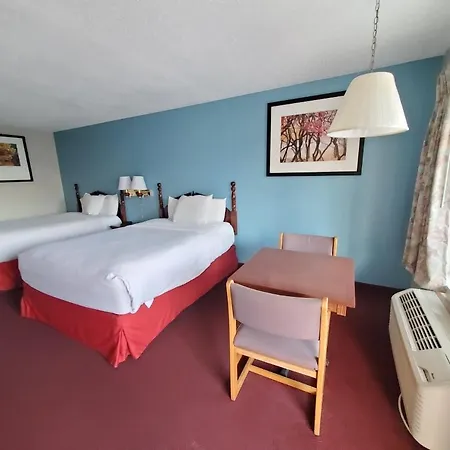 Twelve Oaks Inn-3