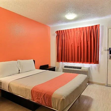 Motel 6-Austin, Tx - North Central-3