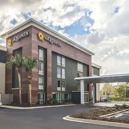 La Quinta Inn & Suites By Wyndham Myrtle Beach - N Kings Hwy-3