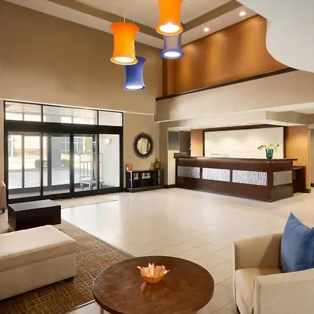 Townhome Inn & Suites By Ihg-3