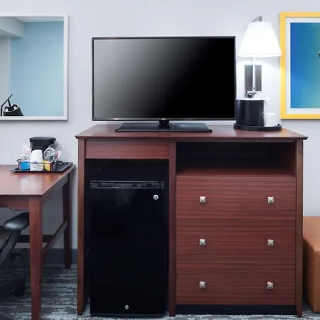 Hampton Inn & Suites Oklahoma City-Bricktown-3