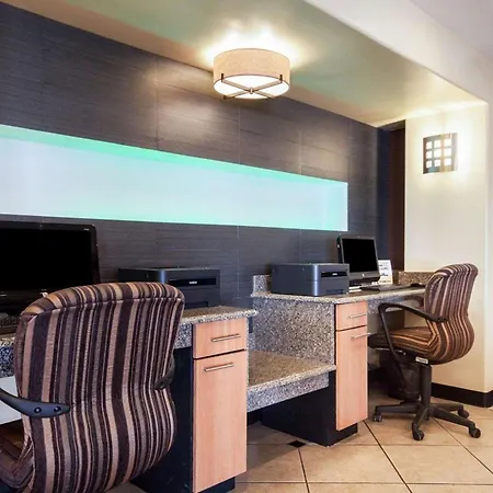 Quality Inn Airport El Paso East-2