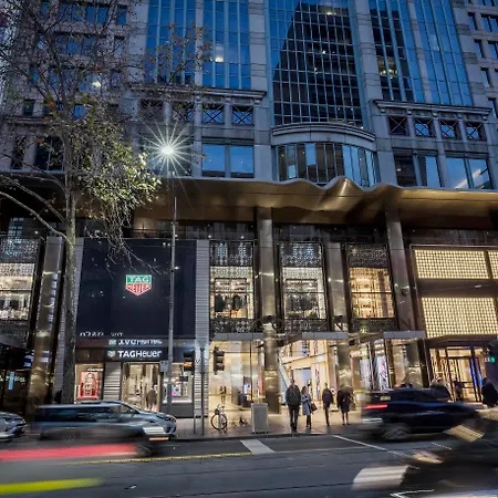 Novotel Melbourne On Collins-2
