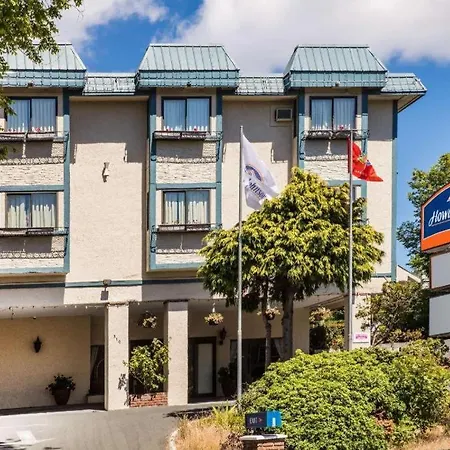 Howard Johnson Hotel By Wyndham Victoria-2