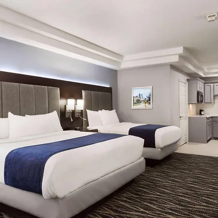 Days Inn & Suites By Wyndham Houston Hobby Airport-3